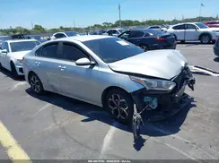 3KPF24AD0KE007151 2019 KIA FORTE