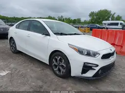 3KPF24AD0KE008235 2019 KIA FORTE