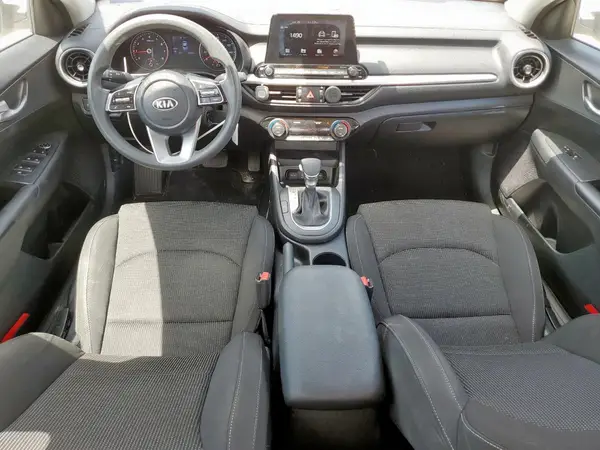 3KPF24AD0KE010115 2019 KIA FORTE - Image 8
