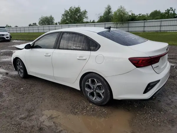 3KPF24AD0KE012561 2019 KIA FORTE - Image 2