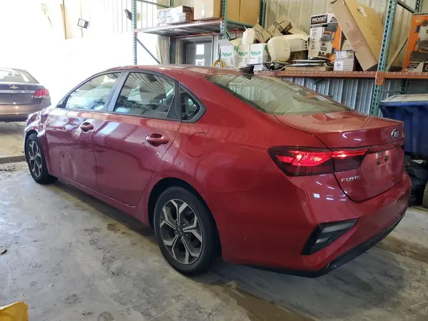 3KPF24AD0KE013662 2019 KIA FORTE - Image 2