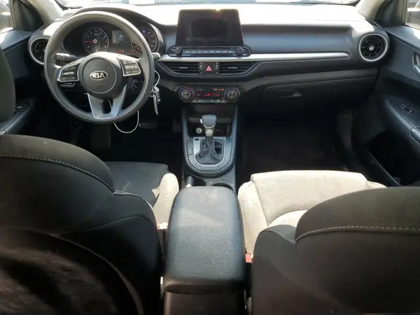 3KPF24AD0KE013869 2019 KIA FORTE - Image 8