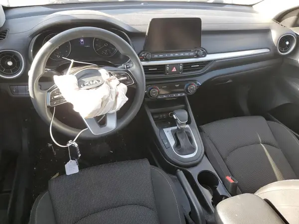 3KPF24AD0KE014066 2019 KIA FORTE - Image 8