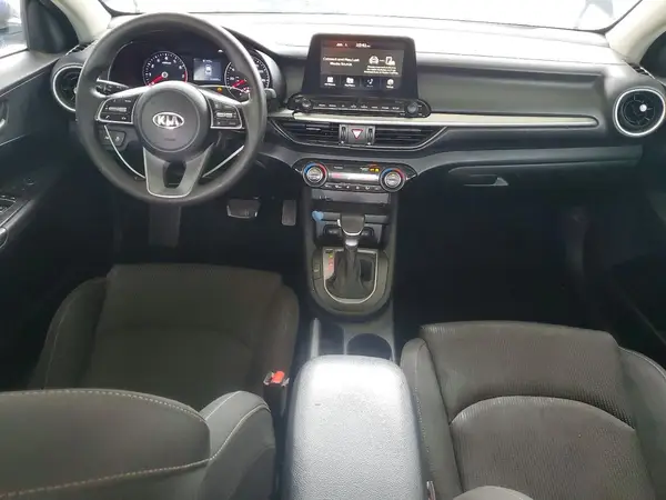 3KPF24AD0KE023009 2019 KIA FORTE - Image 8