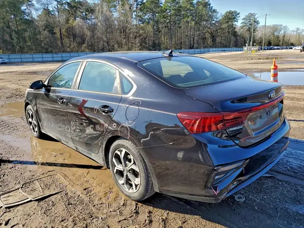 3KPF24AD0KE026606 2019 KIA FORTE - Image 2