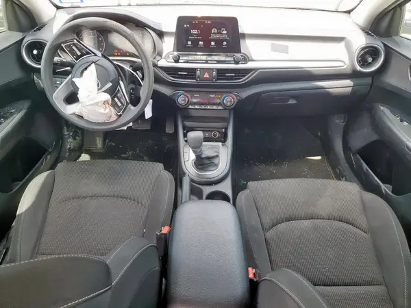 3KPF24AD0KE026671 2019 KIA FORTE - Image 8