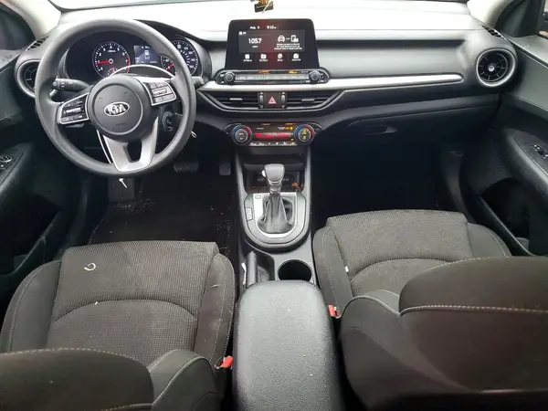 3KPF24AD0KE031577 2019 KIA FORTE - Image 8