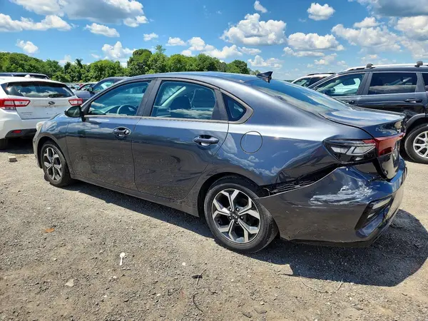 3KPF24AD0KE032776 2019 KIA FORTE - Image 2
