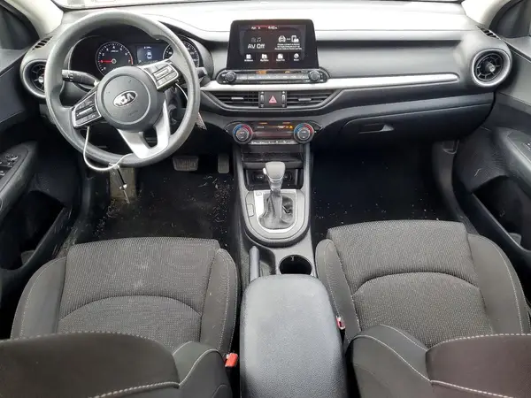 3KPF24AD0KE040795 2019 KIA FORTE - Image 8