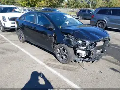 3KPF24AD0KE041221 2019 KIA FORTE