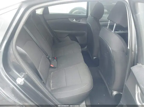 3KPF24AD0KE041283 2019 KIA FORTE - Image 8