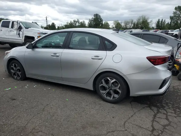3KPF24AD0KE043244 2019 KIA FORTE - Image 2