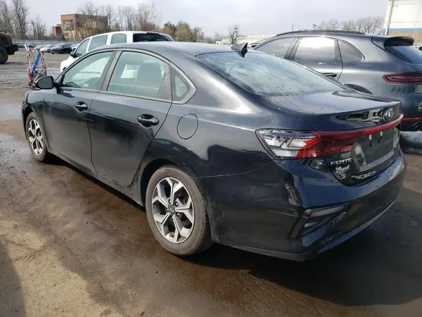 3KPF24AD0KE046130 2019 KIA FORTE - Image 2