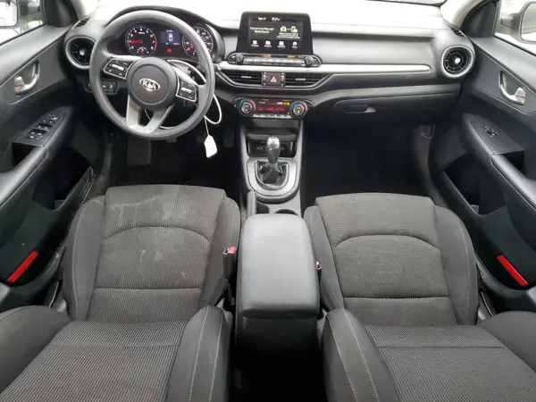 3KPF24AD0KE047276 2019 KIA FORTE - Image 8