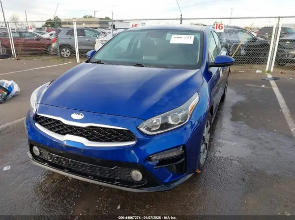 3KPF24AD0KE048606 2019 KIA FORTE - Image 2