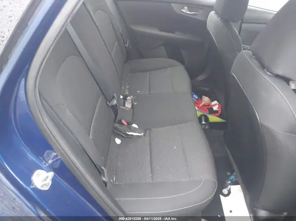 3KPF24AD0KE049626 2019 KIA FORTE - Image 8