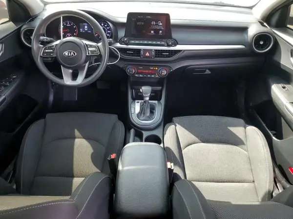 3KPF24AD0KE050761 2019 KIA FORTE - Image 8