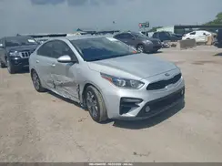 3KPF24AD0KE052252 2019 KIA FORTE