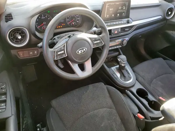 3KPF24AD0KE052476 2019 KIA FORTE - Image 8