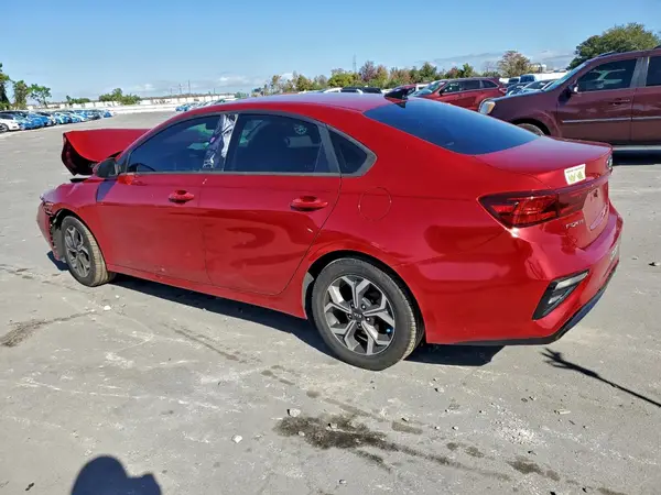 3KPF24AD0KE053739 2019 KIA FORTE - Image 2