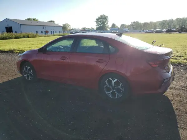 3KPF24AD0KE056589 2019 KIA FORTE - Image 2
