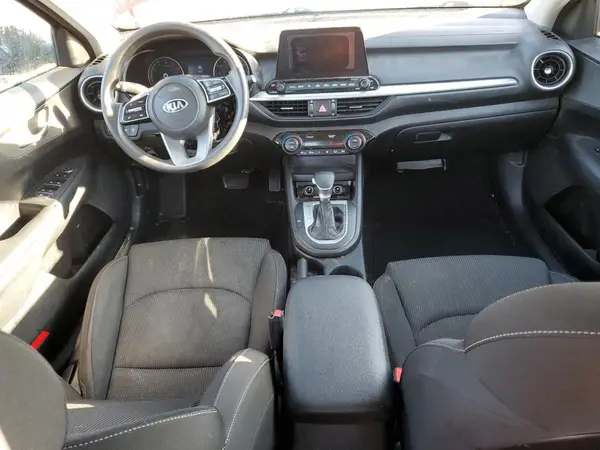 3KPF24AD0KE056589 2019 KIA FORTE - Image 8