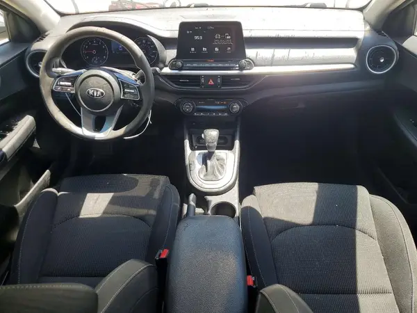 3KPF24AD0KE062134 2019 KIA FORTE - Image 8