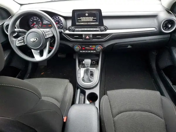 3KPF24AD0KE064093 2019 KIA FORTE - Image 8