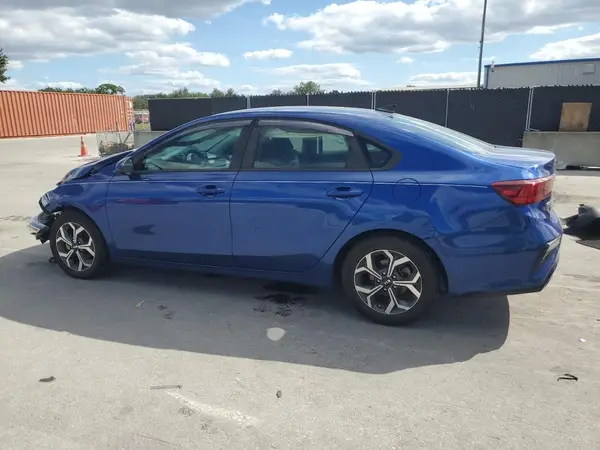 3KPF24AD0KE066250 2019 KIA FORTE - Image 2