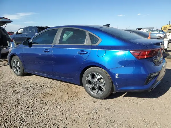3KPF24AD0KE066264 2019 KIA FORTE - Image 2