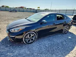 3KPF24AD0KE067270 2019 KIA FORTE
