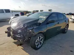 3KPF24AD0KE067284 2019 KIA FORTE