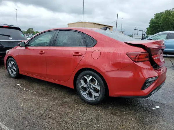 3KPF24AD0KE071299 2019 KIA FORTE - Image 2