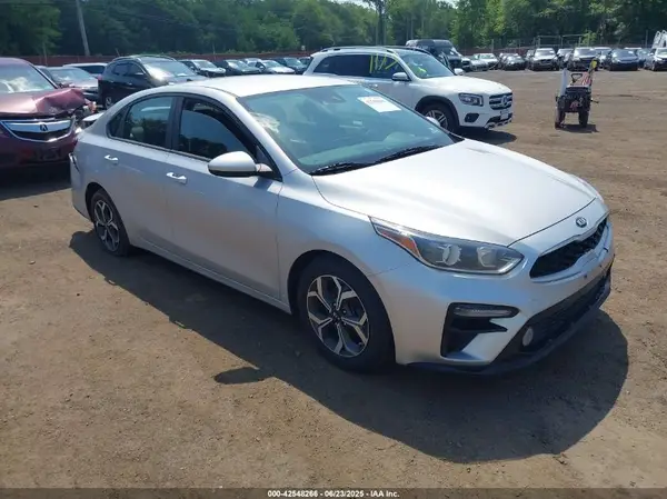3KPF24AD0KE074381 2019 KIA FORTE - Image 1