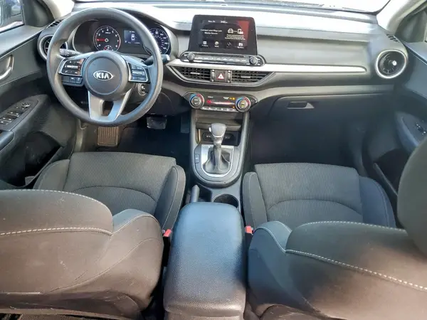 3KPF24AD0KE075658 2019 KIA FORTE - Image 8
