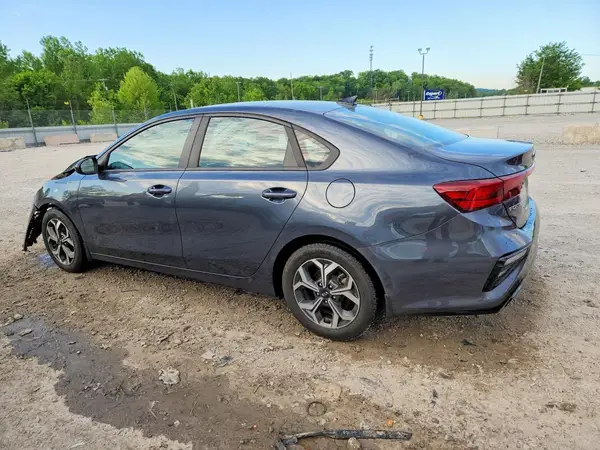 3KPF24AD0KE075711 2019 KIA FORTE - Image 2