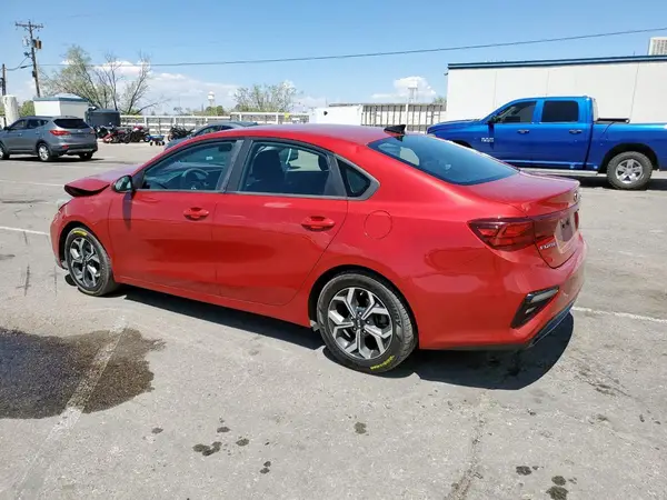 3KPF24AD0KE075918 2019 KIA FORTE - Image 2