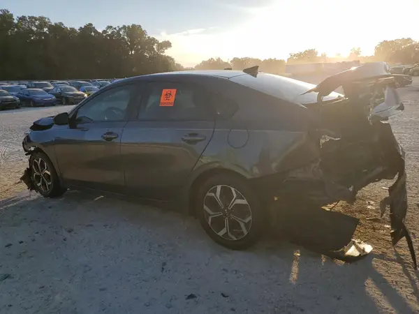3KPF24AD0KE076311 2019 KIA FORTE - Image 2