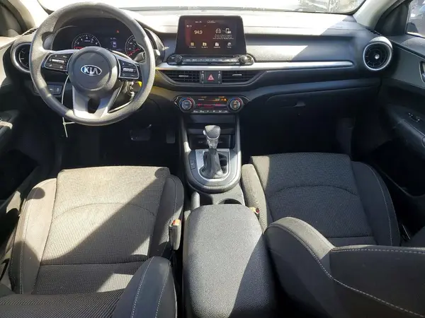 3KPF24AD0KE077197 2019 KIA FORTE - Image 8