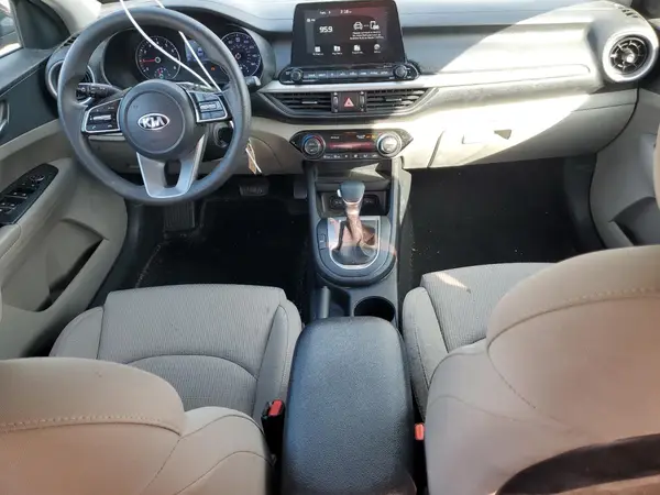 3KPF24AD0KE077801 2019 KIA FORTE - Image 8