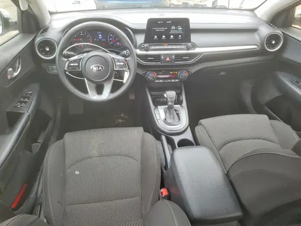 3KPF24AD0KE078835 2019 KIA FORTE - Image 8