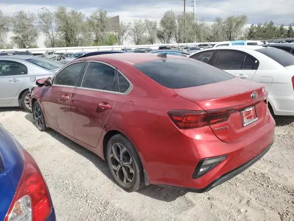 3KPF24AD0KE079421 2019 KIA FORTE - Image 2