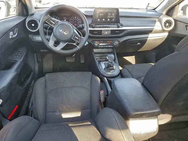 3KPF24AD0KE079810 2019 KIA FORTE - Image 8