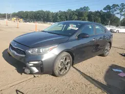 3KPF24AD0KE082903 2019 KIA FORTE