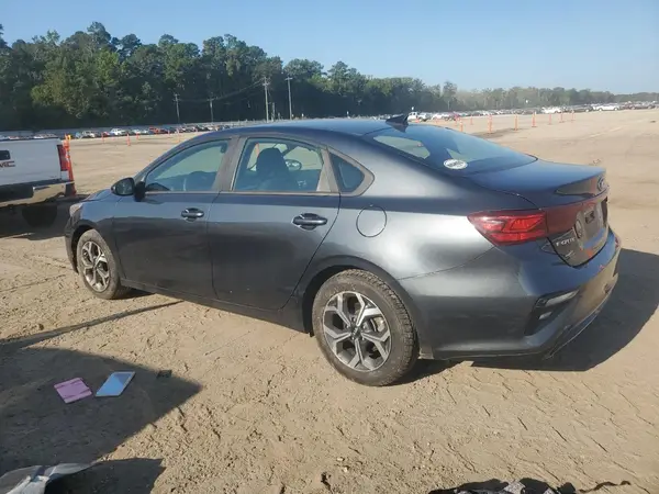 3KPF24AD0KE082903 2019 KIA FORTE - Image 2