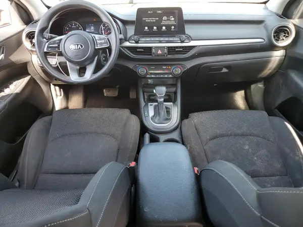 3KPF24AD0KE082979 2019 KIA FORTE - Image 8