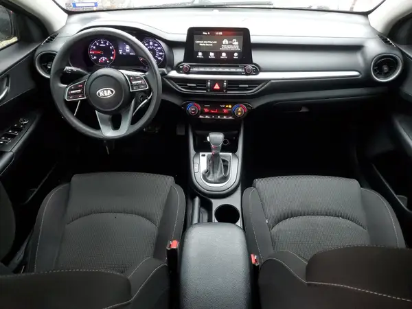 3KPF24AD0KE083372 2019 KIA FORTE - Image 8