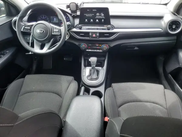 3KPF24AD0KE083694 2019 KIA FORTE - Image 8