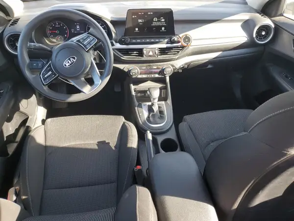 3KPF24AD0KE084053 2019 KIA FORTE - Image 8