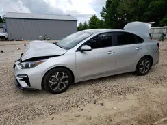 3KPF24AD0KE084957 2019 KIA FORTE